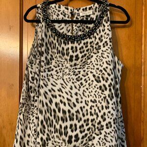 Women’s Plus Grey Animal Print Rhinestone Size 1X Tunic By Jennifer Lopez EUC